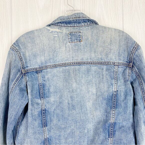American Eagle | Distressed Classic Button Front Jean Jacket Size Small - Picture 4 of 10